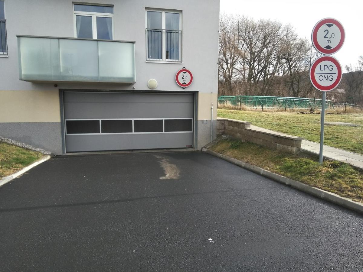 Apartman Rezidence Moser-Free Parking Garage Karlovy Vary Ngoại thất bức ảnh